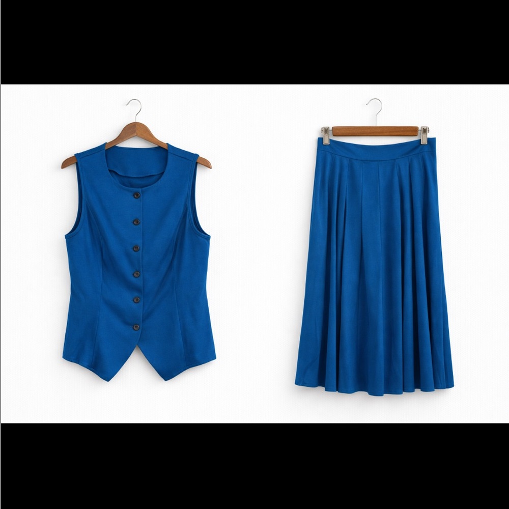 NEW 💙 Sleeveless Button-Up Vest w Matching Full Skirt Size Medium